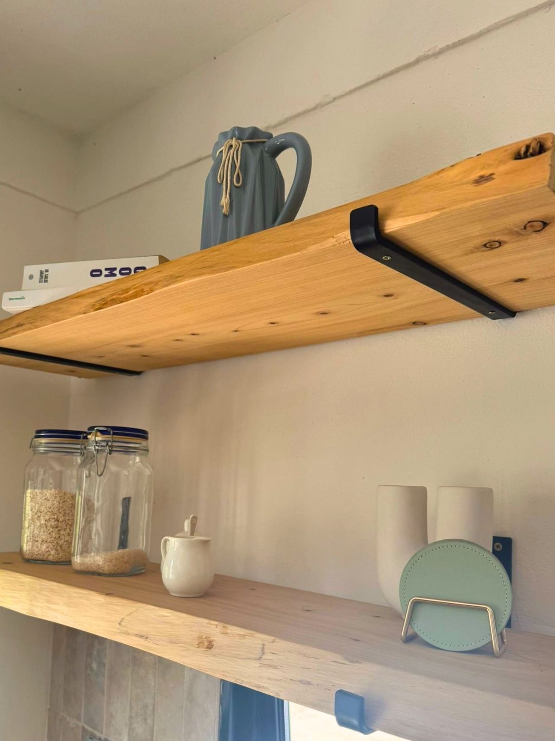 Pack 2 estantes + ménsulas de hierro