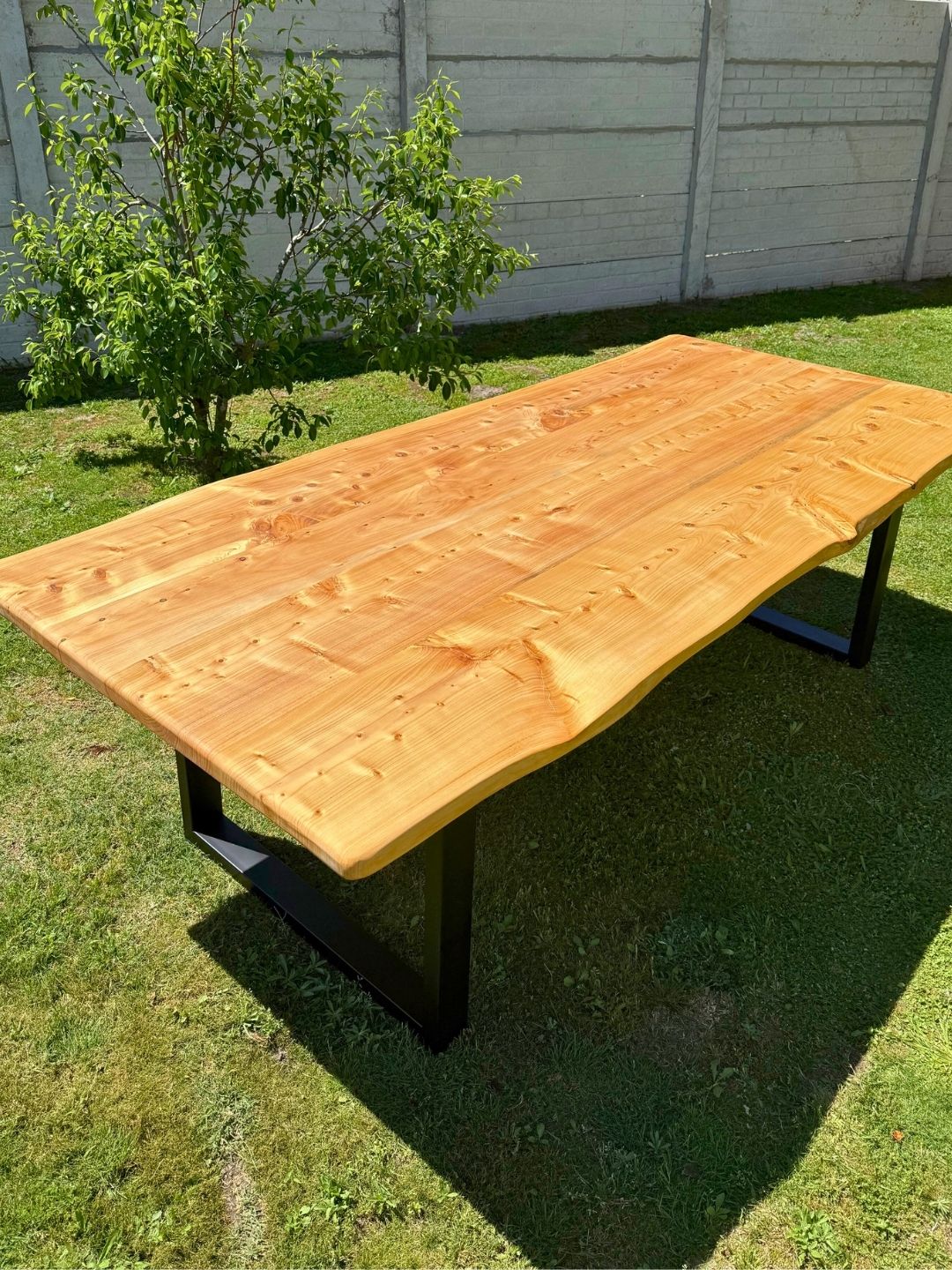 Mesa de comedor hierro y madera