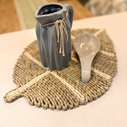Mantel individual con forma de hoja | 50 cm x 33 cm