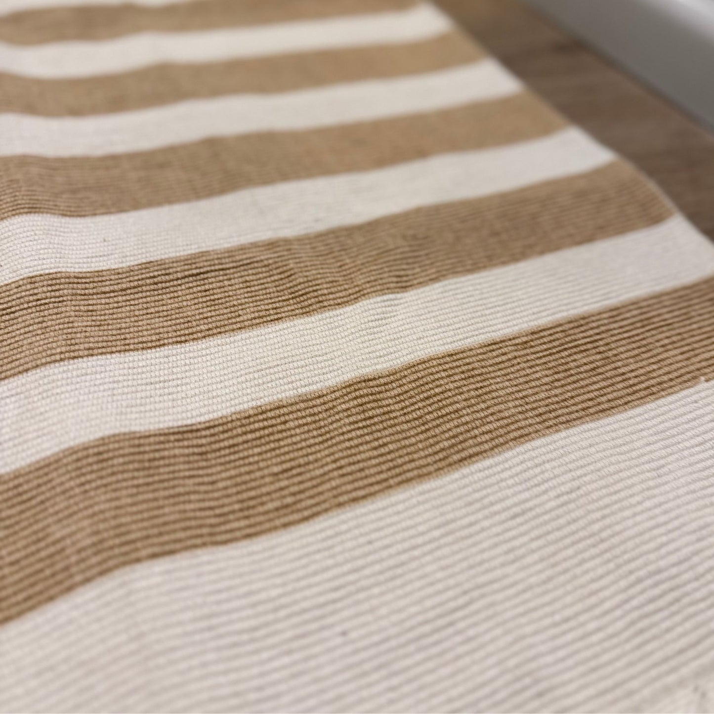Alfombra algodón | Blanco y beige 100 x 70 cm
