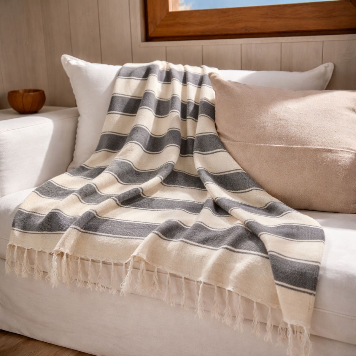Manta o pie de cama a rayas celeste